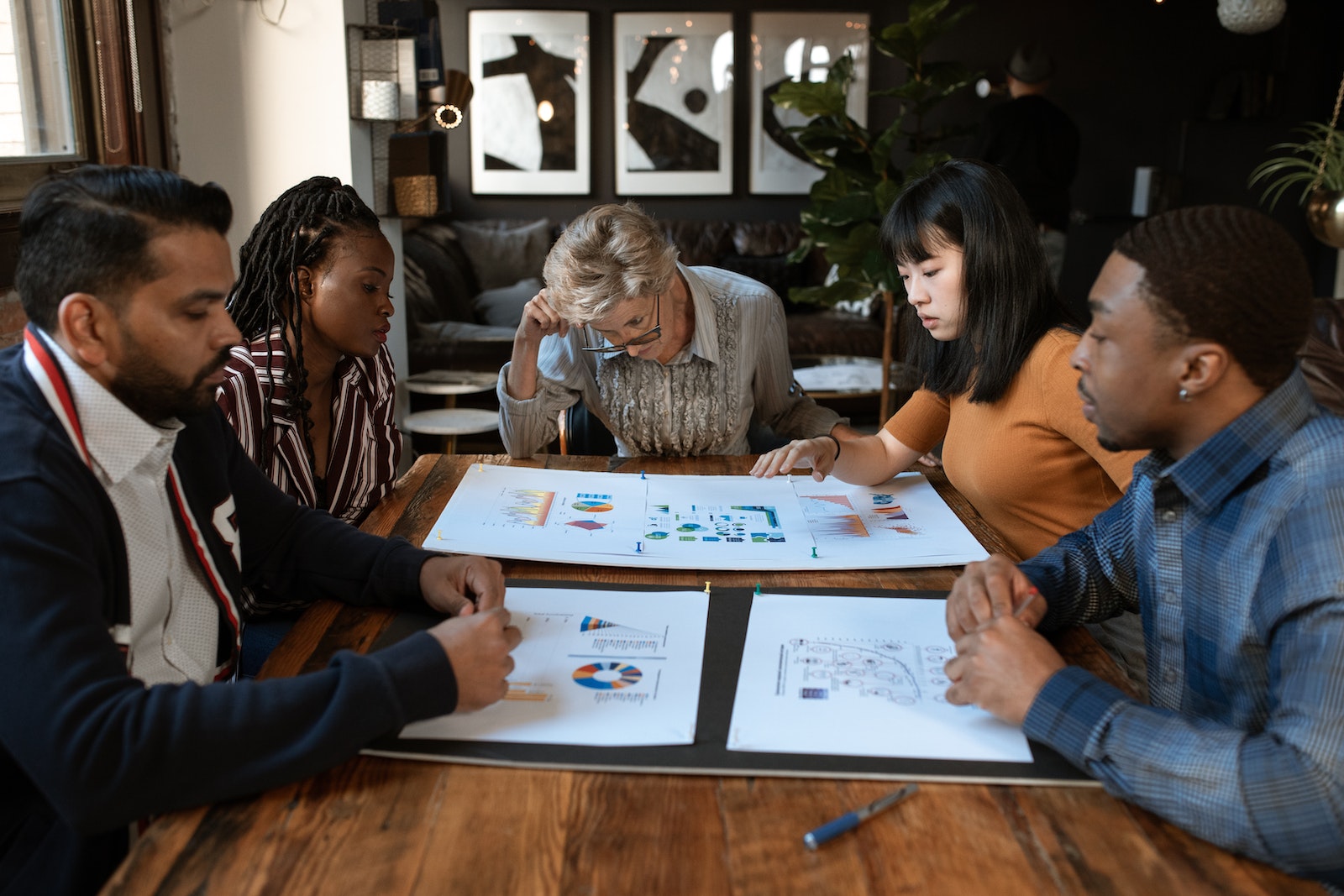The Ultimate Step-by-Step Guide to Finance Contract Negotiation ...